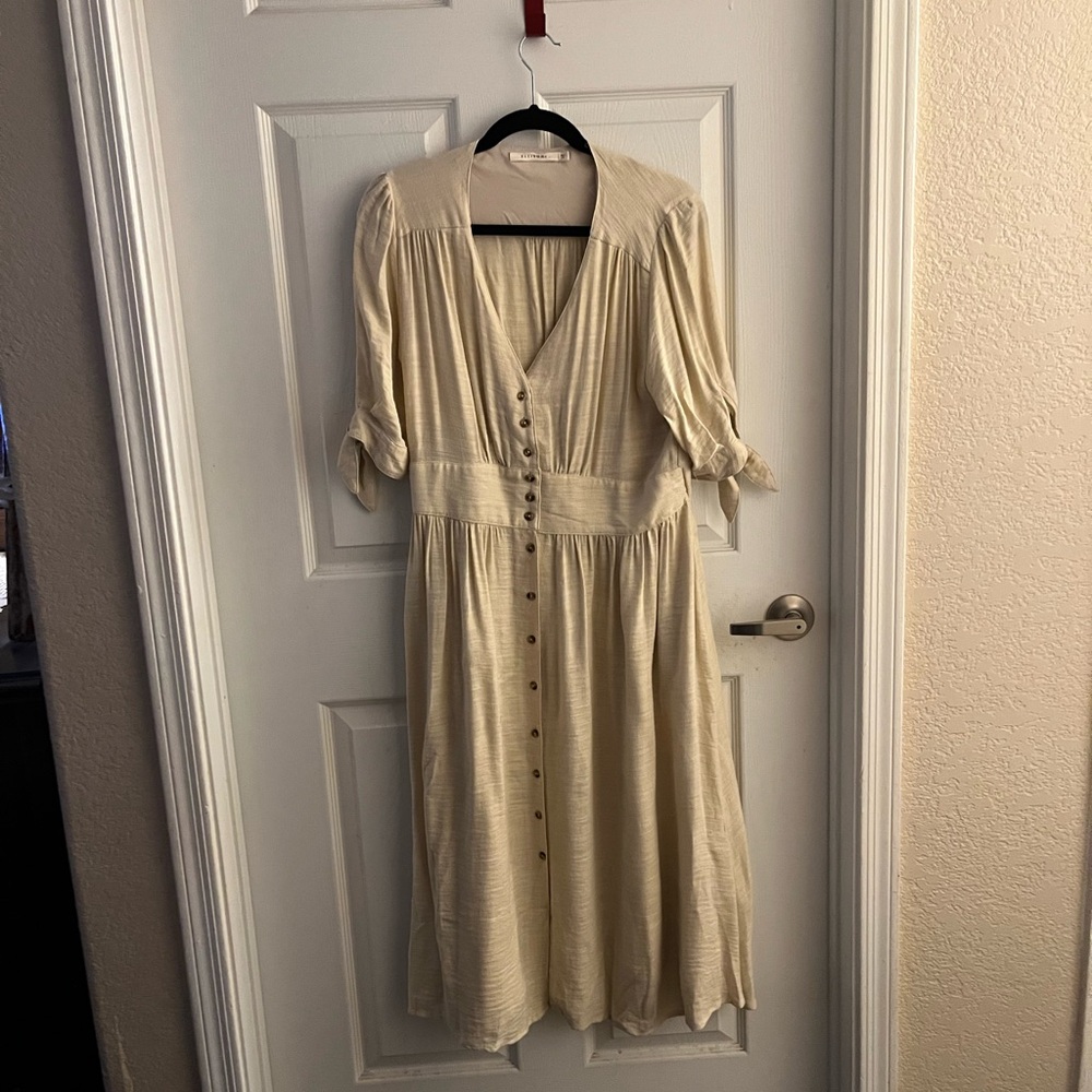 Ellison Tan Maxi Dress , Vintage  Button Down Size Large - Picture 2 of 8